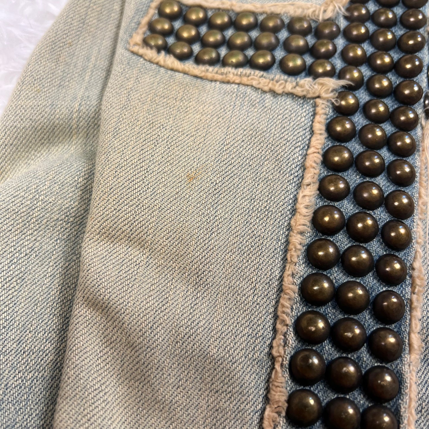 Led Rechwe “Dallas” Studded Cross Jeans