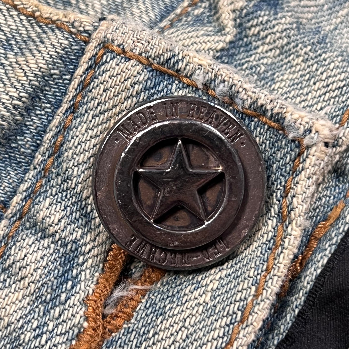 Led Rechwe “Dallas” Studded Cross Jeans