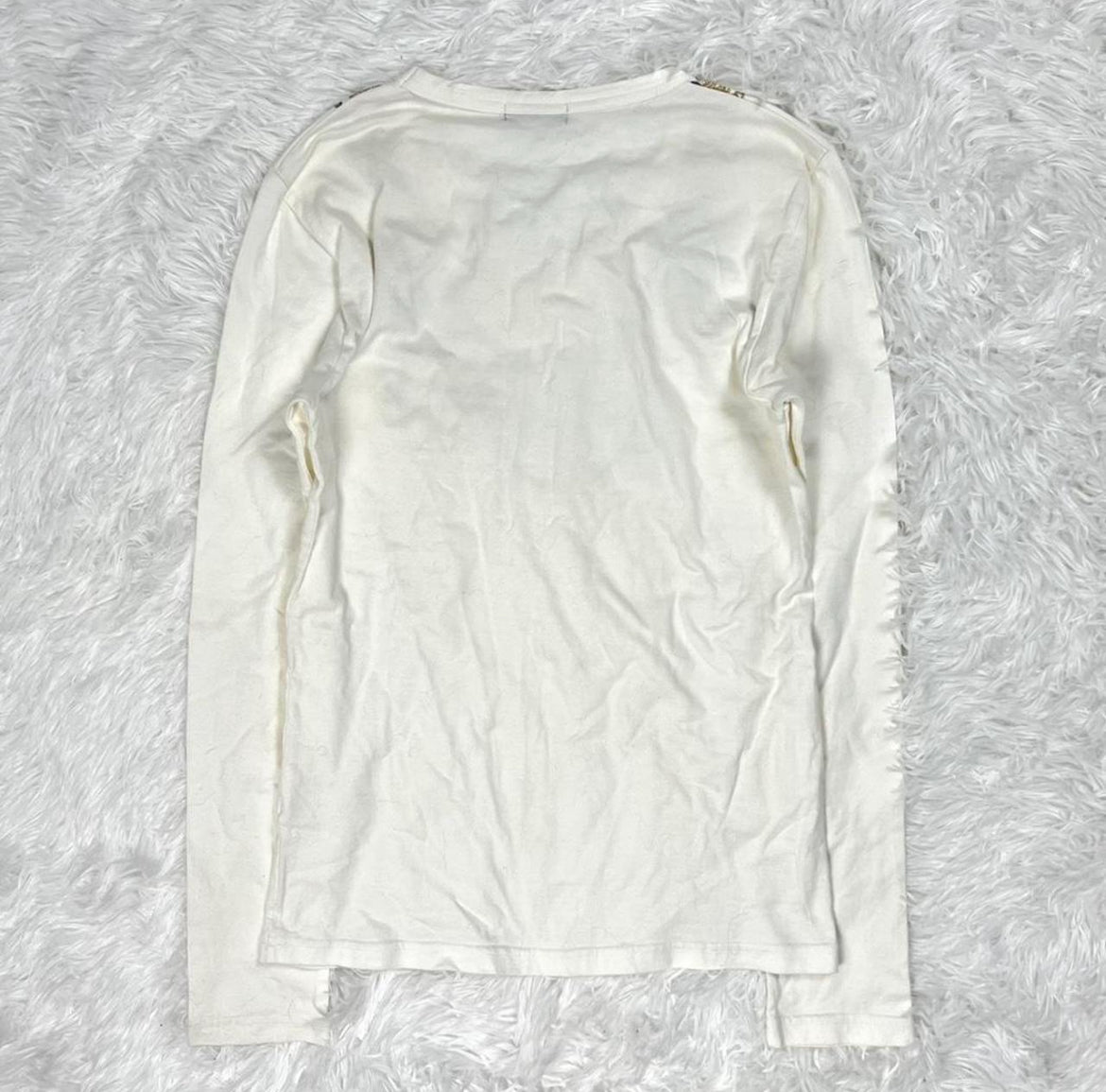 Tornado Mart Necklace Long Sleeve Shirt